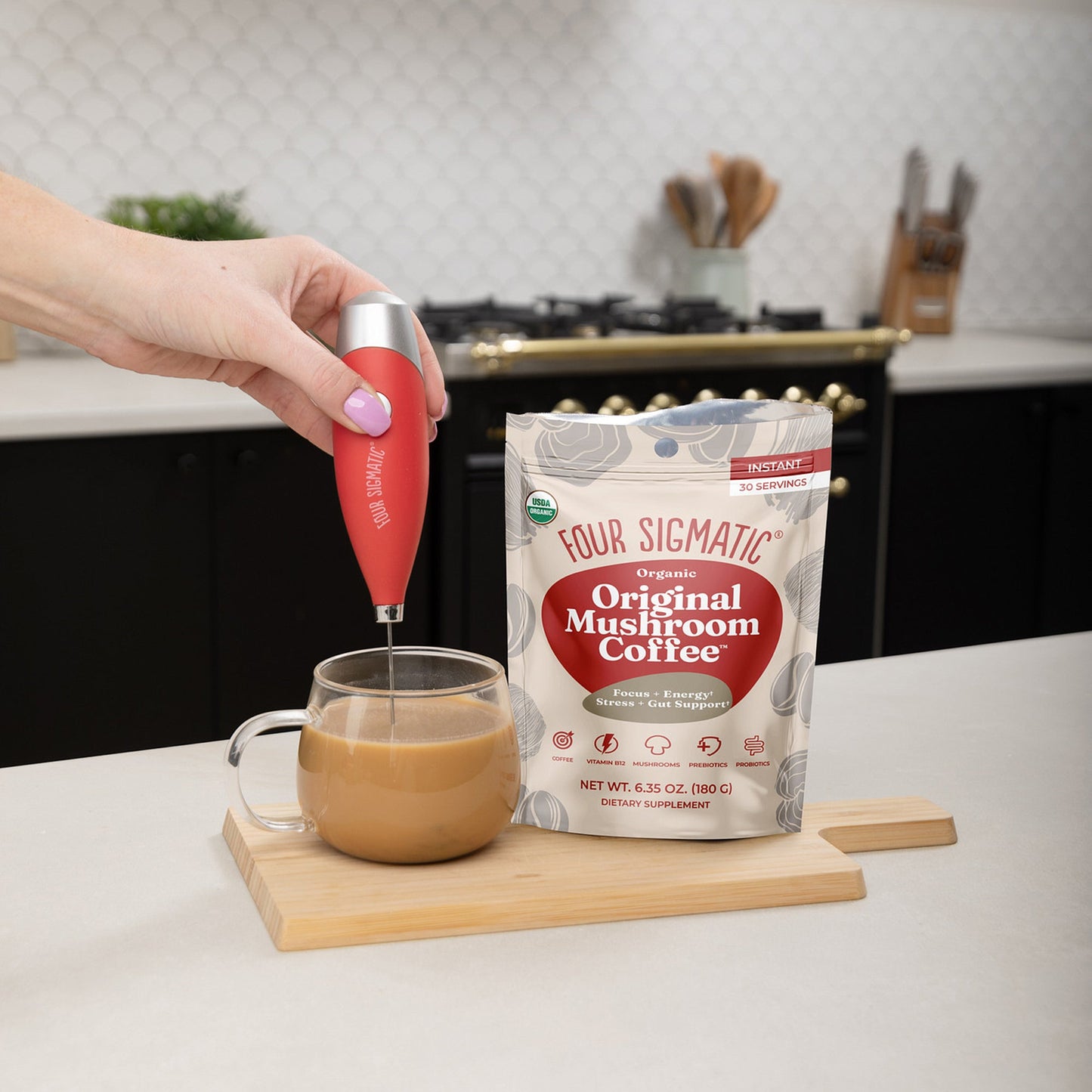 original-mushroom-coffeetm-h8 ogm-instant-ms-lifestyle2-2026_74863389-d0cf-464c-a566-c5b3c194e85d.jpg